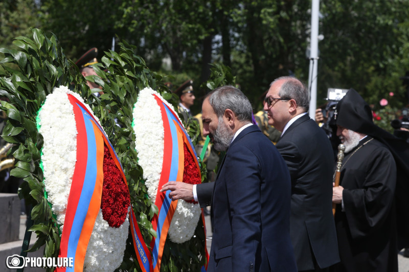 День победы в армении. День Победы Армения. С днем Победы армяне. Победа Армении.